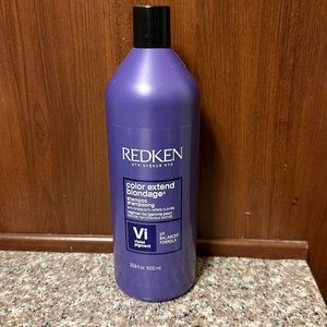 Redken Color Extend Blondage Purple Shampoo